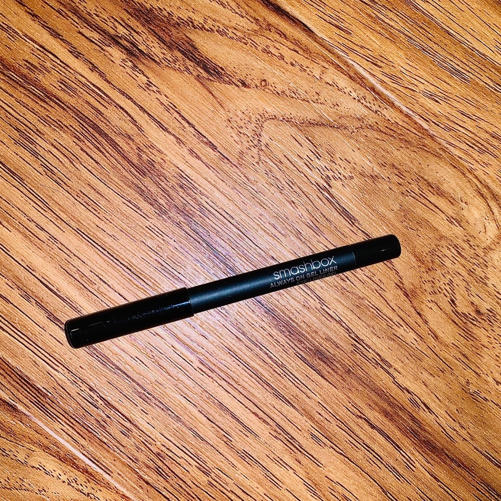 Smashbox Fishnet Gel Eyeliner